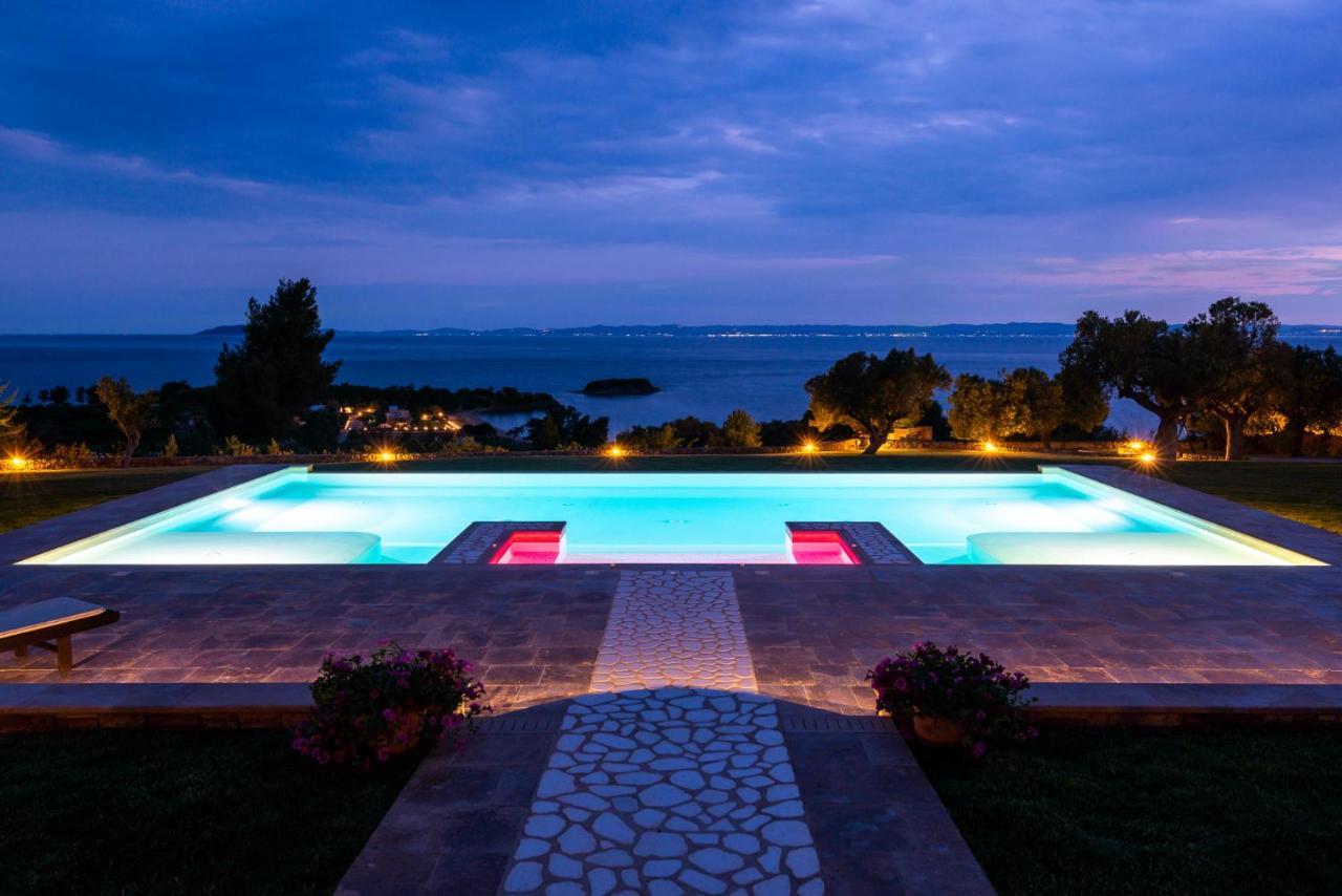 Sithonian Blue Royal Villa Nikiti  Exterior photo